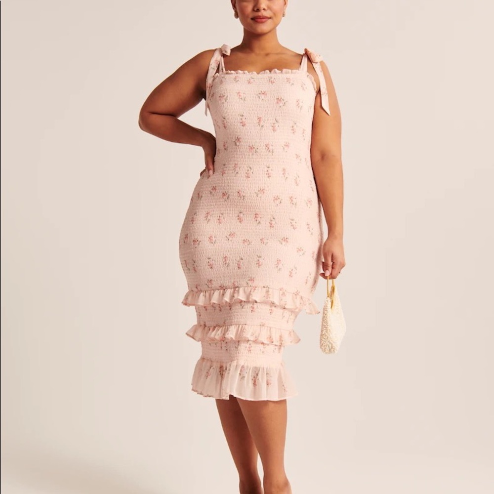 Abercrombie Tiered Smocked Midi Dress | Pink | Large